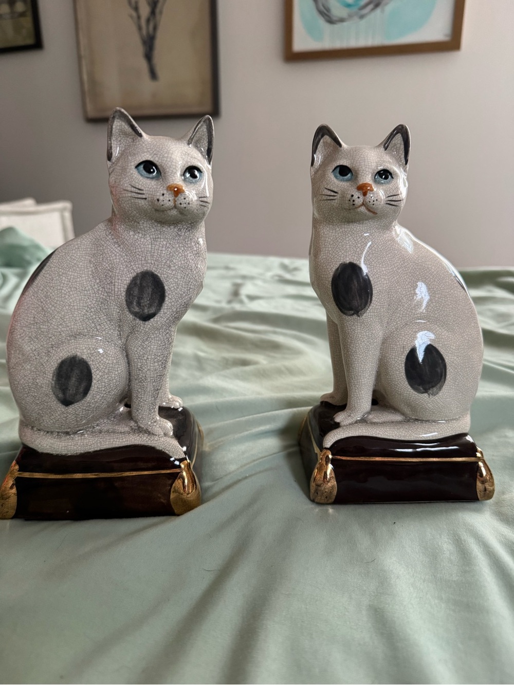 Takahashi San Francisco Staffordshire Style Cat Figurines Pair Japan Crackle